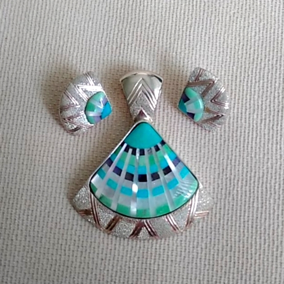 C. POLLACK TURQUOISE & STERLING SILVER FAN PENDENT - Picture 8 of 8